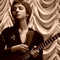 Guitarist Julia Lomanova